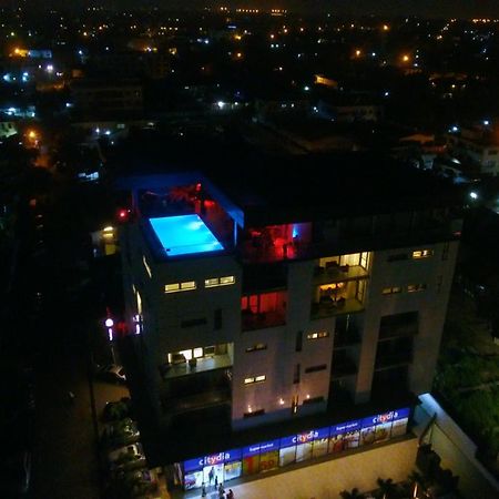 Suncity Hotel Apartment Accra Ngoại thất bức ảnh