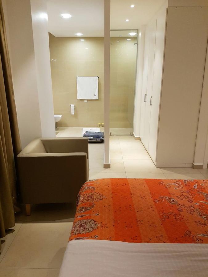 Suncity Hotel Apartment Accra Ngoại thất bức ảnh